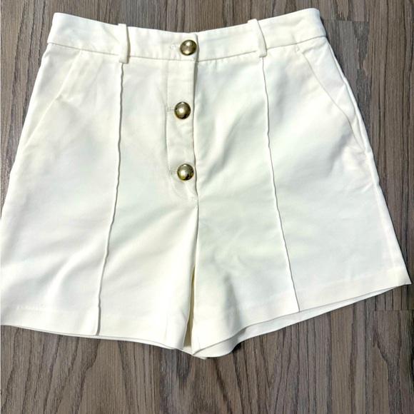 Zara Pants - Elegant White High-waist Women's Shorts